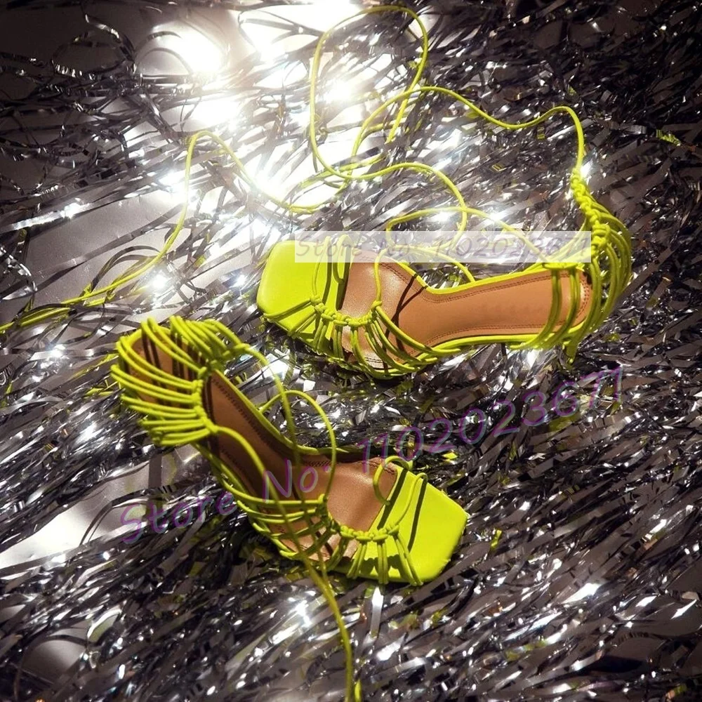Sandal Strappy Heeled - Eleganti sandali con lacci e lacci