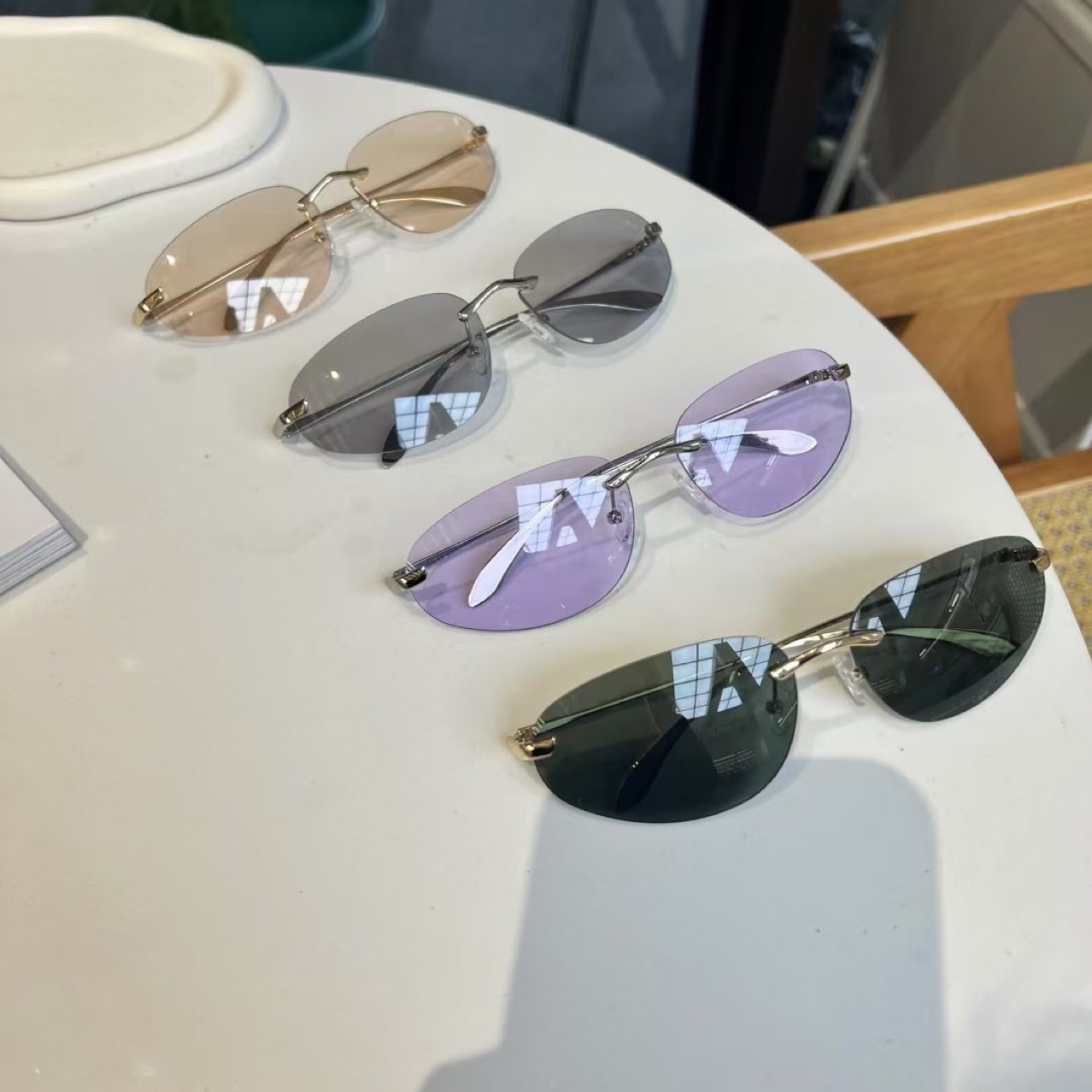 Tonalità senza montatura UV400 - Sunglasses Cat Eye recensione e prezzo
