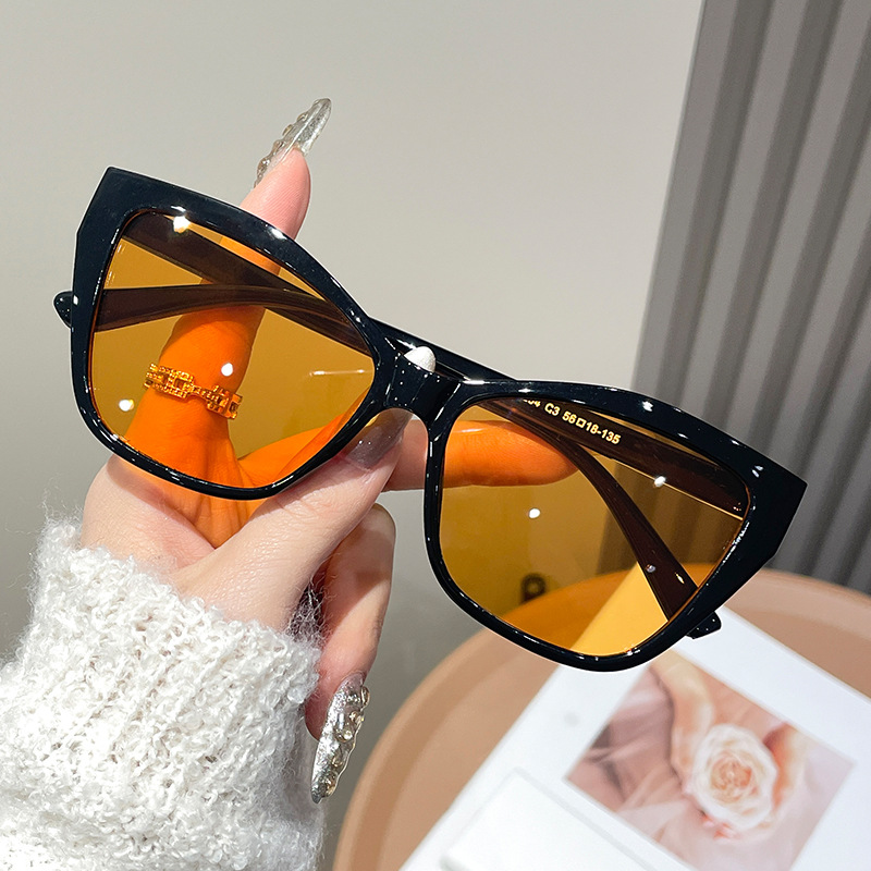 Occhiali da Sole da Donna con  - Sunglasses Cat Eye recensione e prezzo