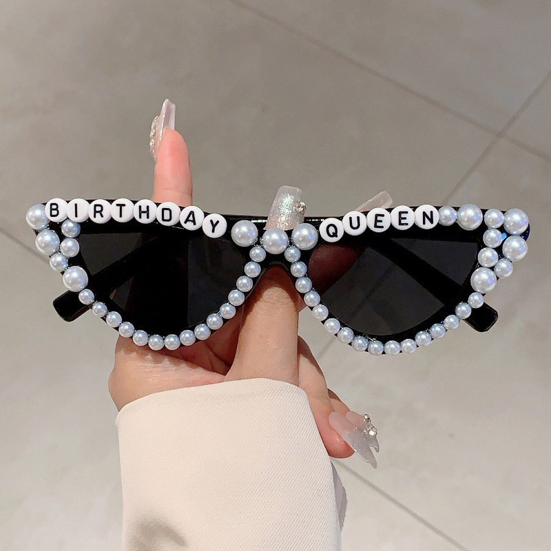 Paralumi regalo con design a f - Sunglasses Cat Eye recensione e prezzo