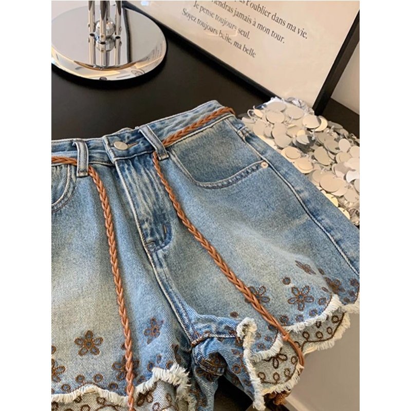 Shorts in Denim Vintage Traspi - Shorts Denim Frayed recensione e prezzo